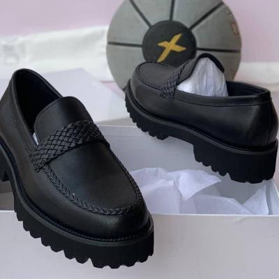 Men shoe
